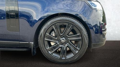 Land Rover Range Rover Photo autoimg-22d81334a6260af0f68129b152c6a0aacb1c7e54.jpg