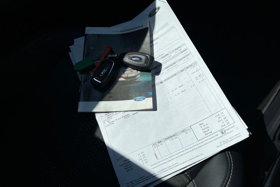 Ford MUSTANG MACH-E Photo autoimg-22e46fdc6899b211e135bd66bc4121c3c64889c4.jpg