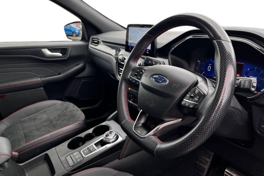 Ford Kuga Photo autoimg-22e4cb9908a9590929c2057ededc7da7797910b3.jpg