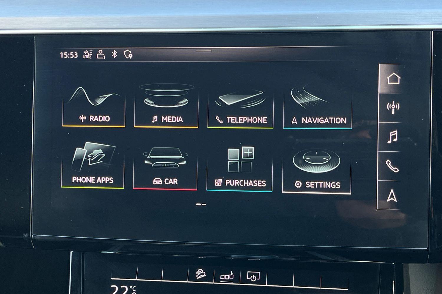Audi e-tron Photo 26