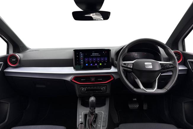 SEAT Ibiza Photo 10