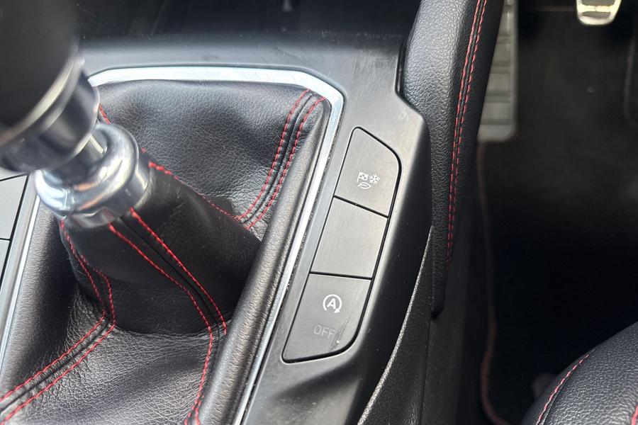 Ford KUGA Photo autoimg-22e7f1a529163862cf30fcf8c7caf75e87e14de3.jpg