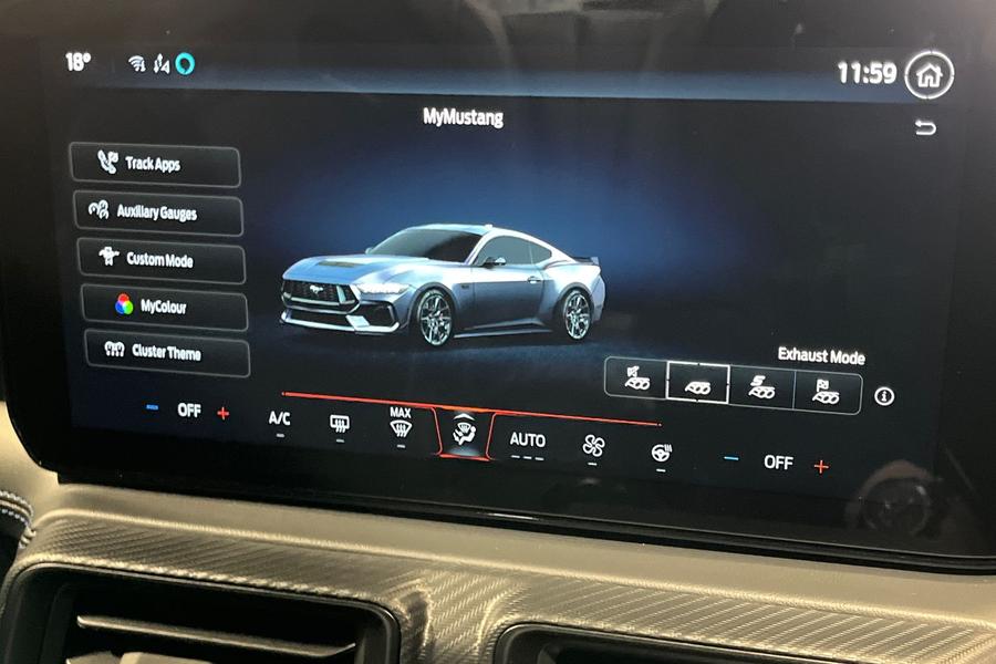 Ford MUSTANG Photo autoimg-22e7f727bafa69dbce75f7e355cbfa4b35e99e20.jpg