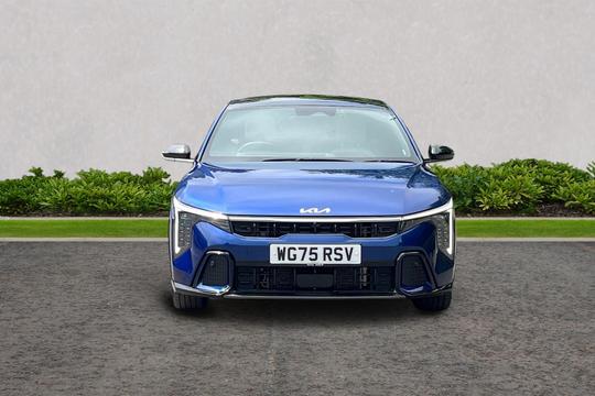 Kia K4 Photo autoimg-22ec205c5c93048d65de7c0875669acc5056073a.jpg