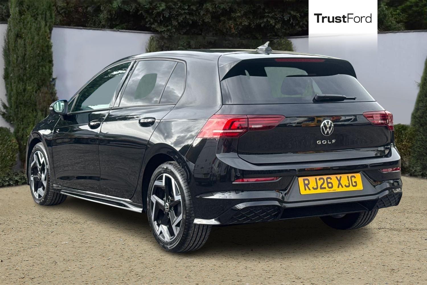 Volkswagen GOLF Photo 1