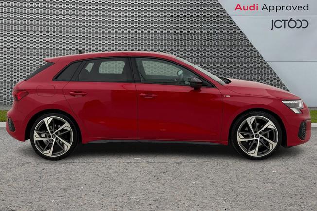 AUDI A3 Photo 4