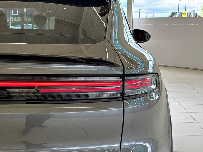 PORSCHE Cayenne Photo 23