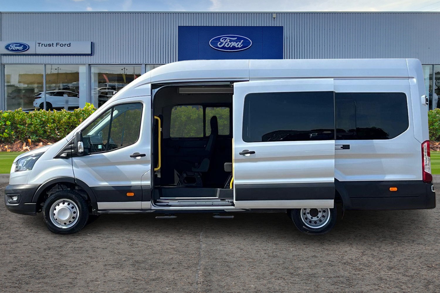 Ford TRANSIT Photo 4