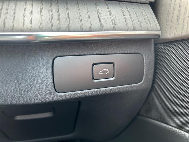 VOLVO Xc90 Photo 22
