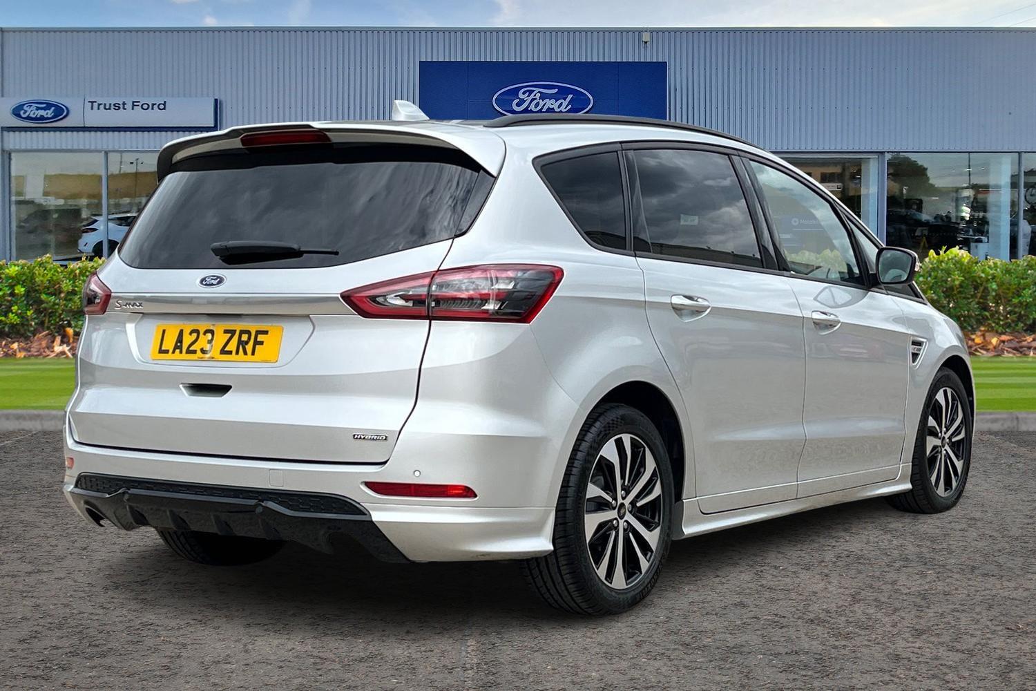 Ford S-Max Photo 3