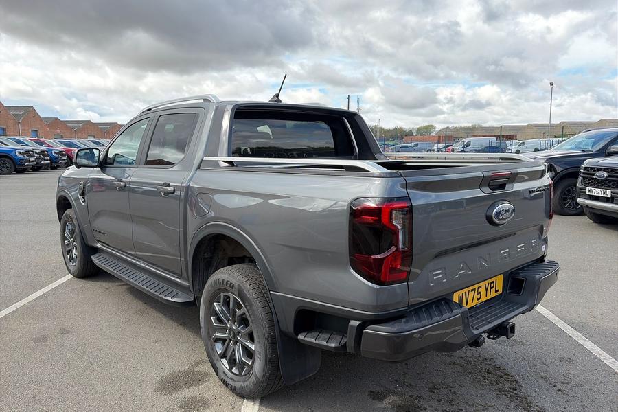 Ford RANGER Photo autoimg-22ffe112895820824dbfe3a7d5339171f0d30144.jpg