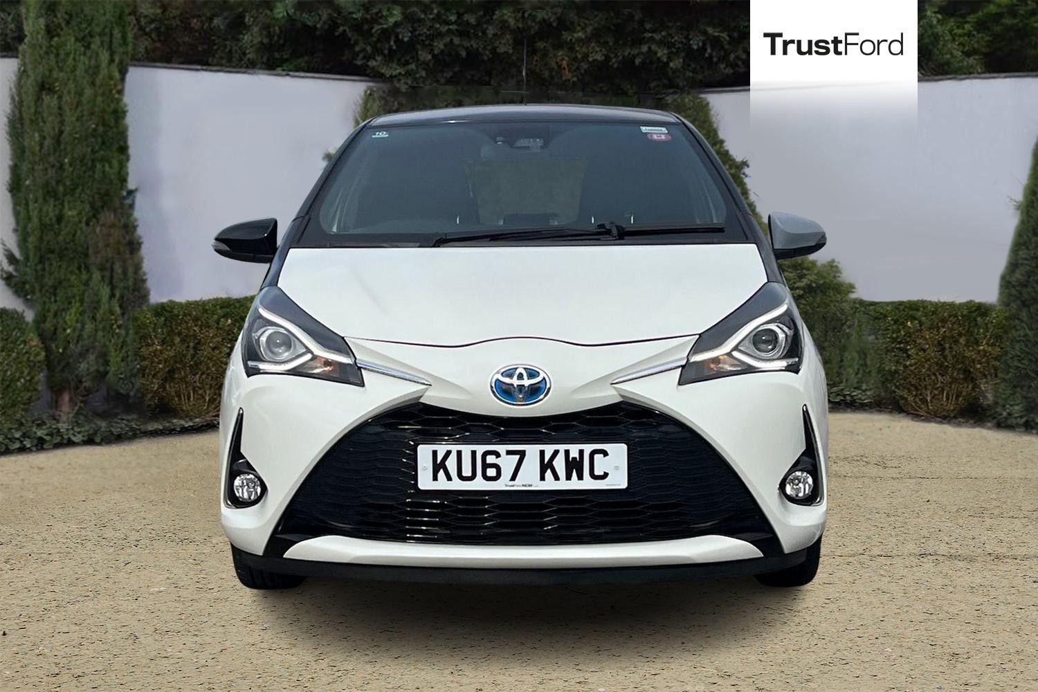 Toyota Yaris Photo 5