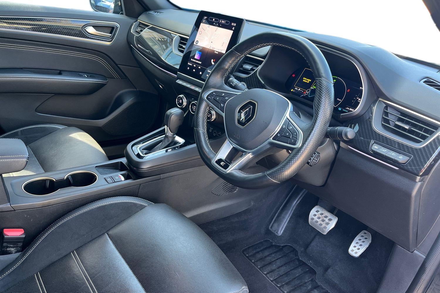 Renault Arkana Photo 8