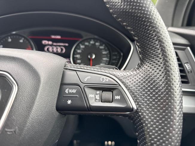 AUDI Q5 Photo 17