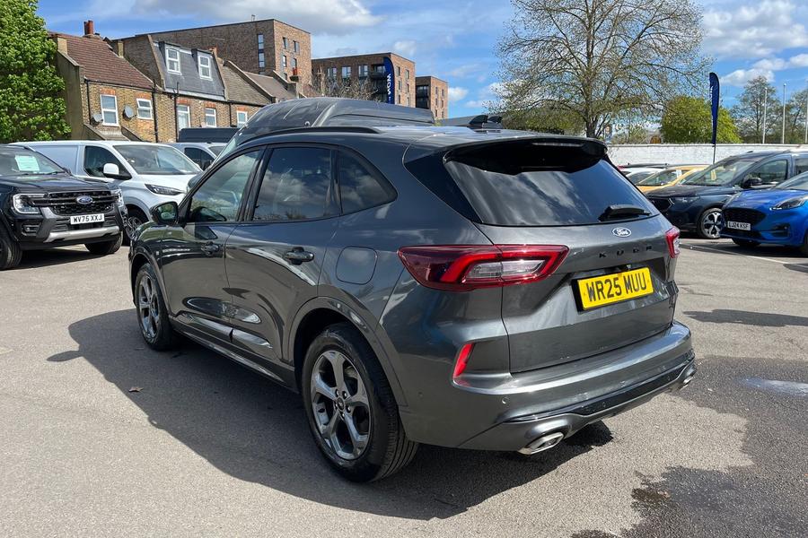Ford Kuga Photo autoimg-231311fe1f9c00afb49276c353845e7bfa08a48a.jpg