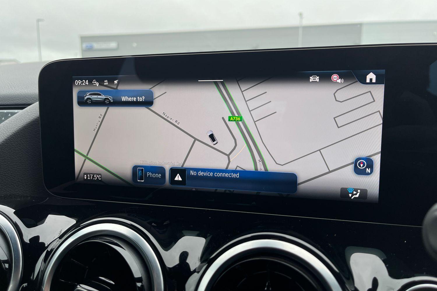 Mercedes-Benz GLA Photo 22
