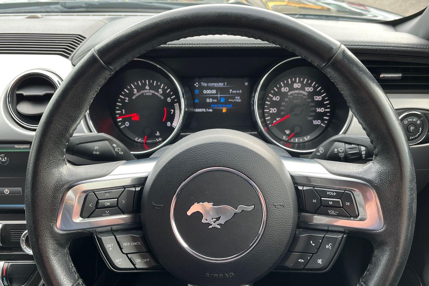 Ford MUSTANG Photo 11