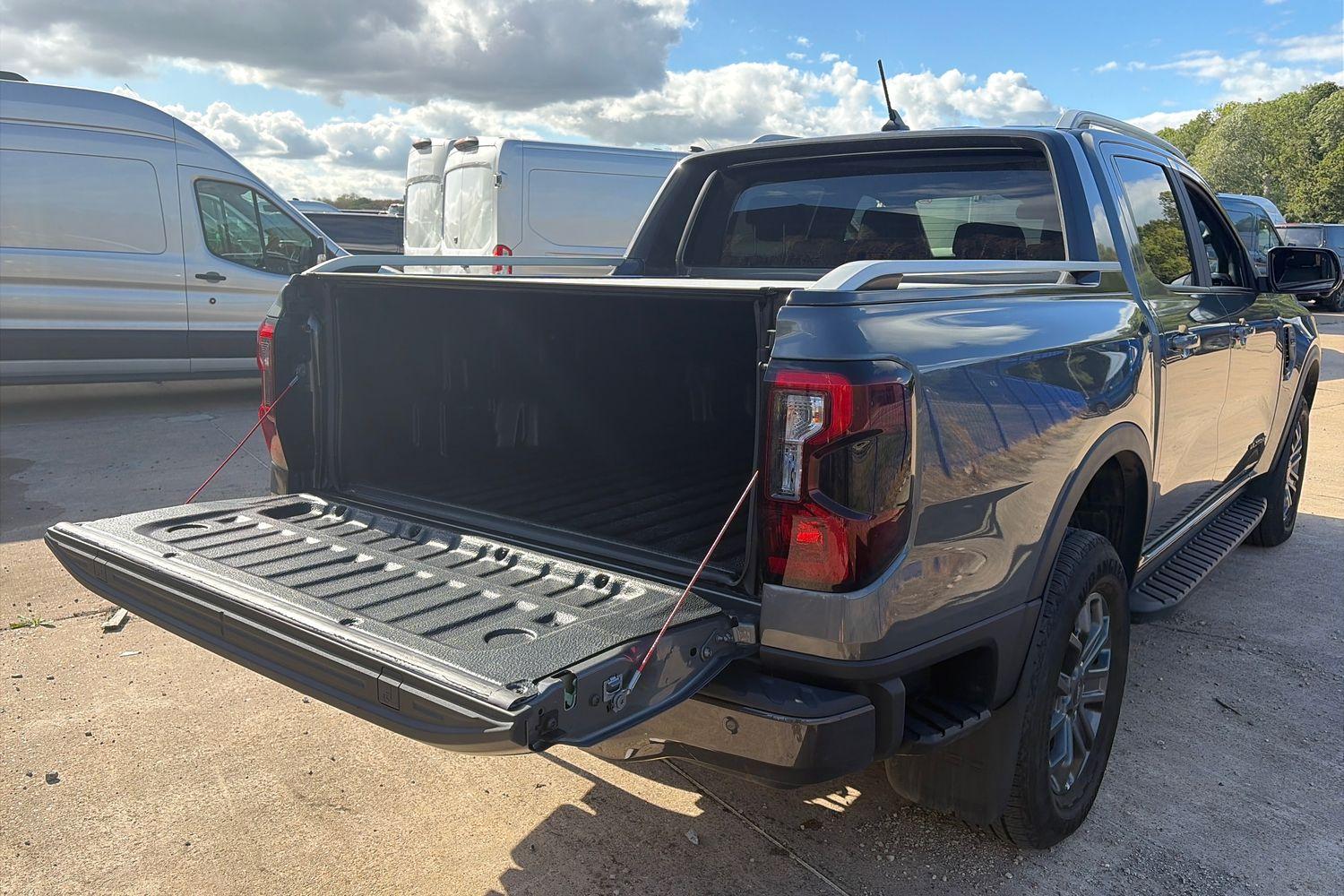 Ford RANGER Photo 5