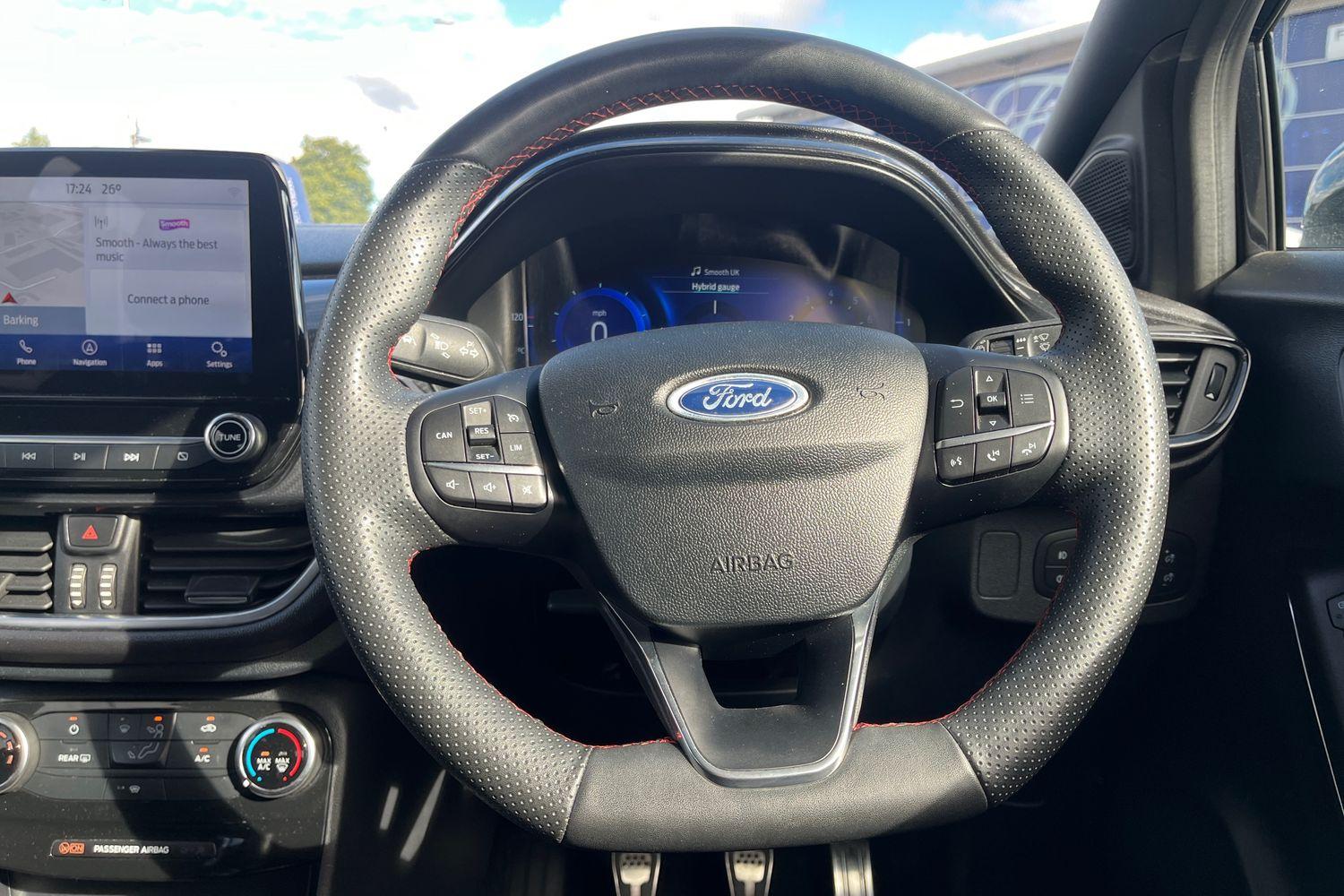 Ford PUMA Photo 11
