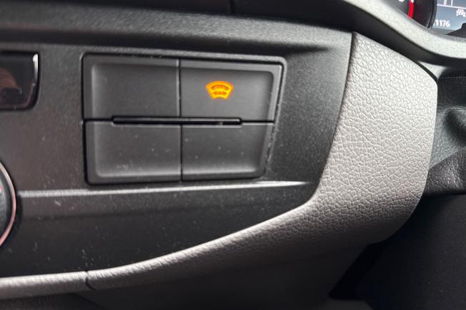 Volkswagen Transporter Photo 37