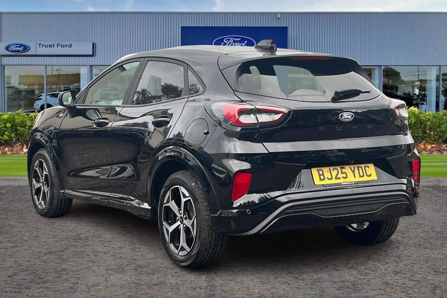 Ford PUMA Photo 1
