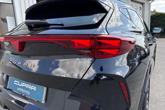 CUPRA Formentor Photo 18