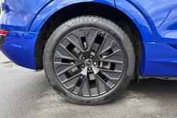 AUDI Q8 E-Tron Photo 5