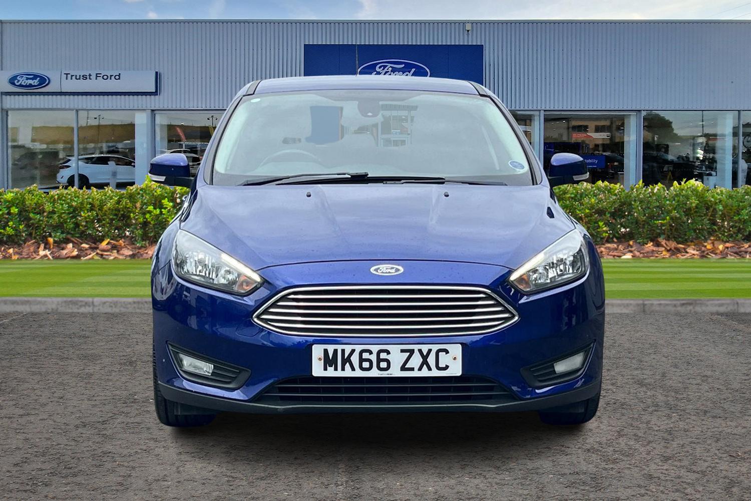 Ford FOCUS Photo 5