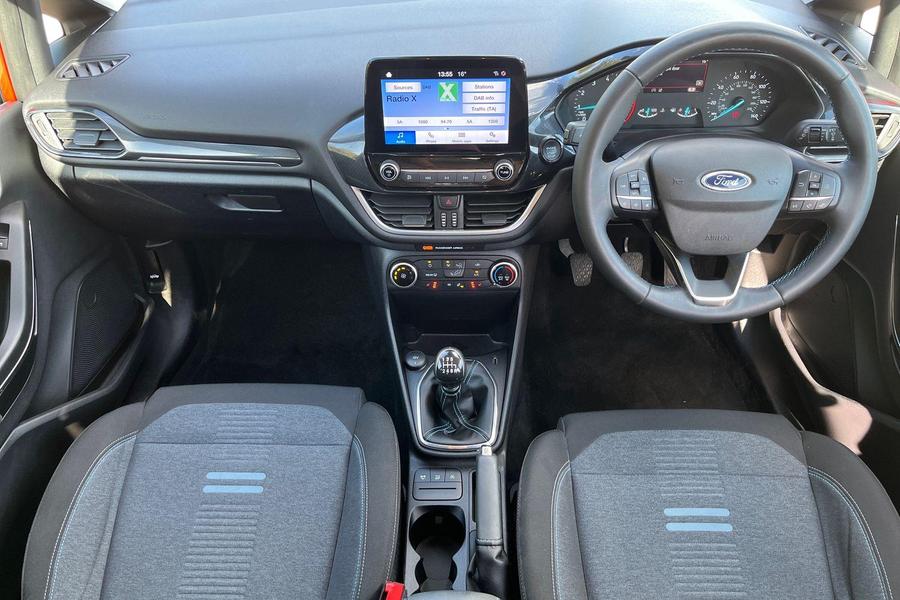 Ford Fiesta Photo autoimg-23281ba914408b1bf91e7047b50f6f60e958e182.jpg