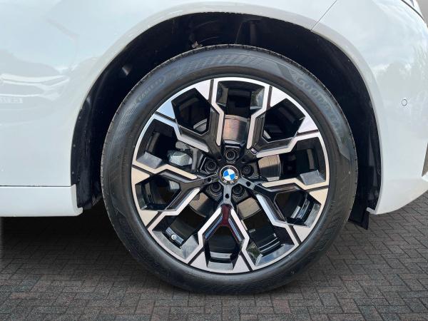 BMW X3 Photo autoimg-2329632b5457c504a7df6c3a297848f68ec7d60b.jpg