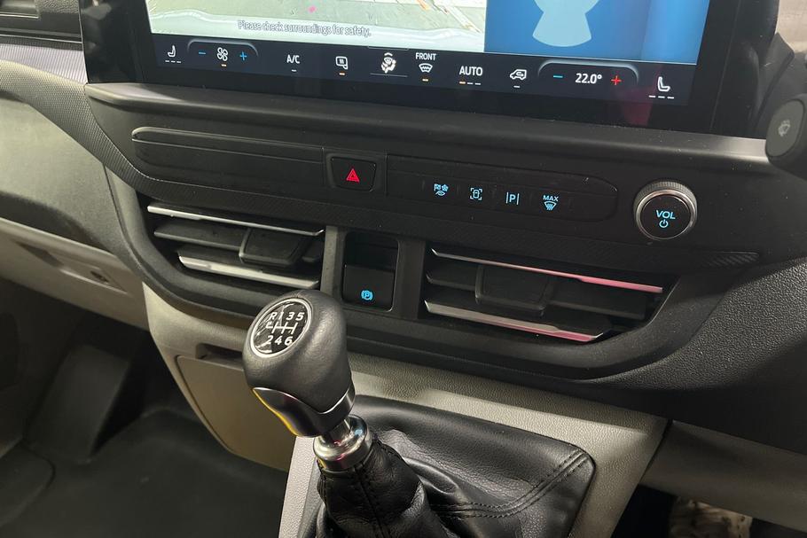 Used Ford TRANSIT CUSTOM WO25UHP 28