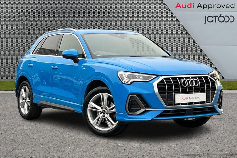 Used 2021 AUDI Q3 1.5 TFSI CoD 35 S line SUV 5dr Petrol S Tronic Euro 6 (s/s) (150 ps) Blue at JCT600