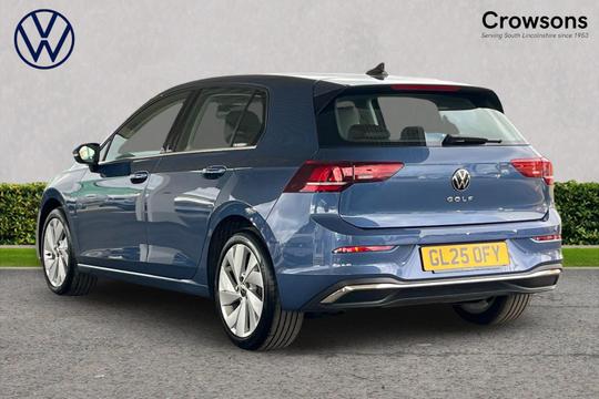 Volkswagen Golf Photo autoimg-2334059da3e651f18920200acef362b562ac7539.jpg