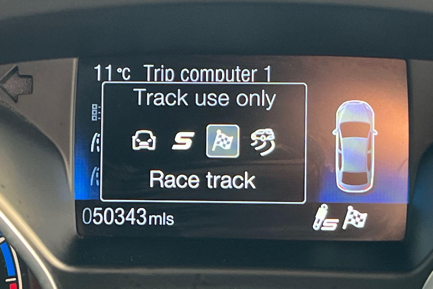 Ford FOCUS RS Photo 35