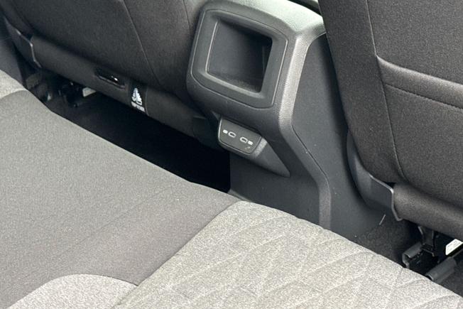 VOLKSWAGEN T-Cross Photo 30