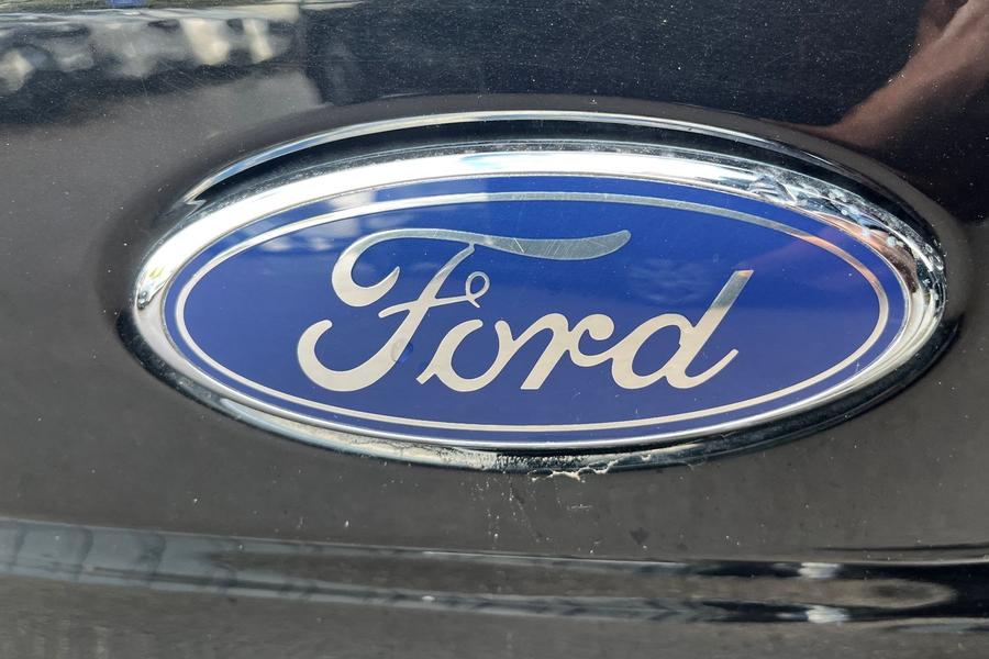 Ford TRANSIT CUSTOM Photo autoimg-2336b8b4458bb19598076a54a97fb76a4b292185.jpg