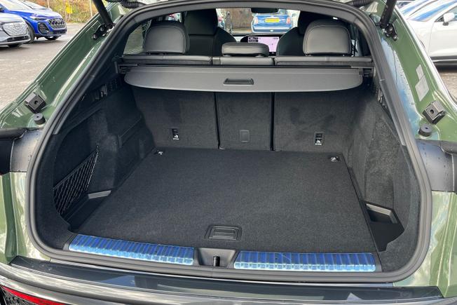 AUDI  Q5 Sportback Photo 12