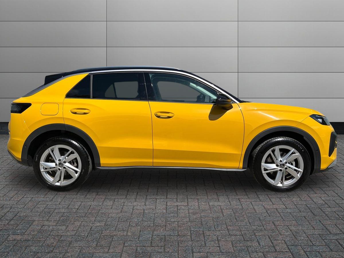 Volkswagen T-Roc Photo autoimg-233914746823a5f5100a783b9a17d5bb529cf7b7.jpg