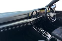 Volkswagen Golf Photo 2