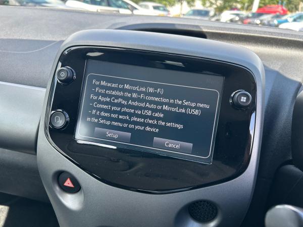 Toyota AYGO Photo autoimg-2343225ad80bcfe7c57f2b6565d32dcc27427dd5.jpg