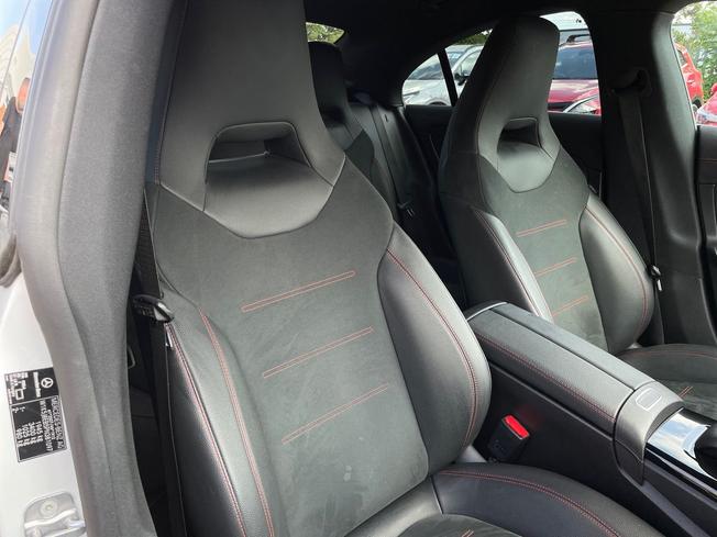 MERCEDES-BENZ CLA Photo 27