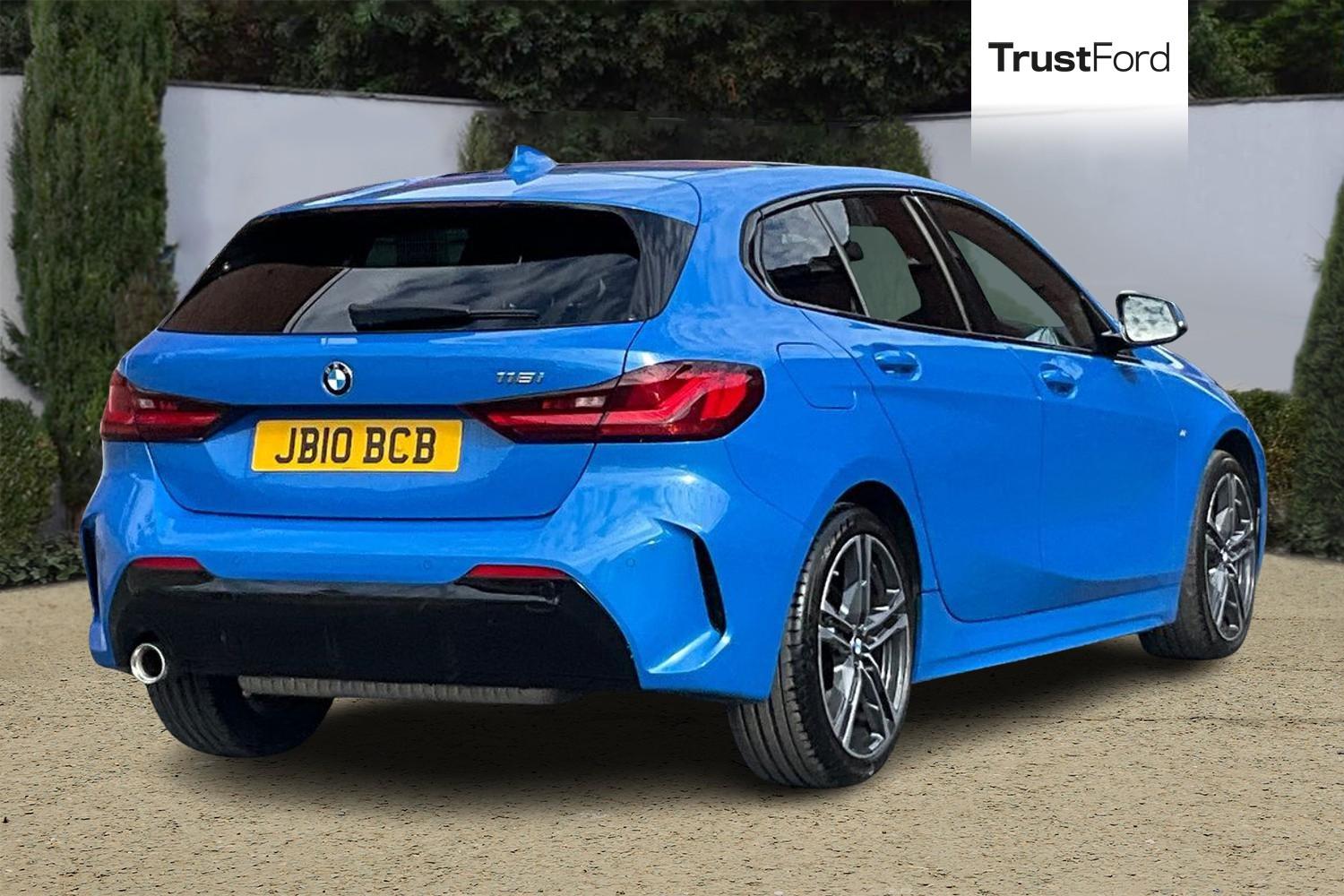 BMW 1 SERIES Photo 3