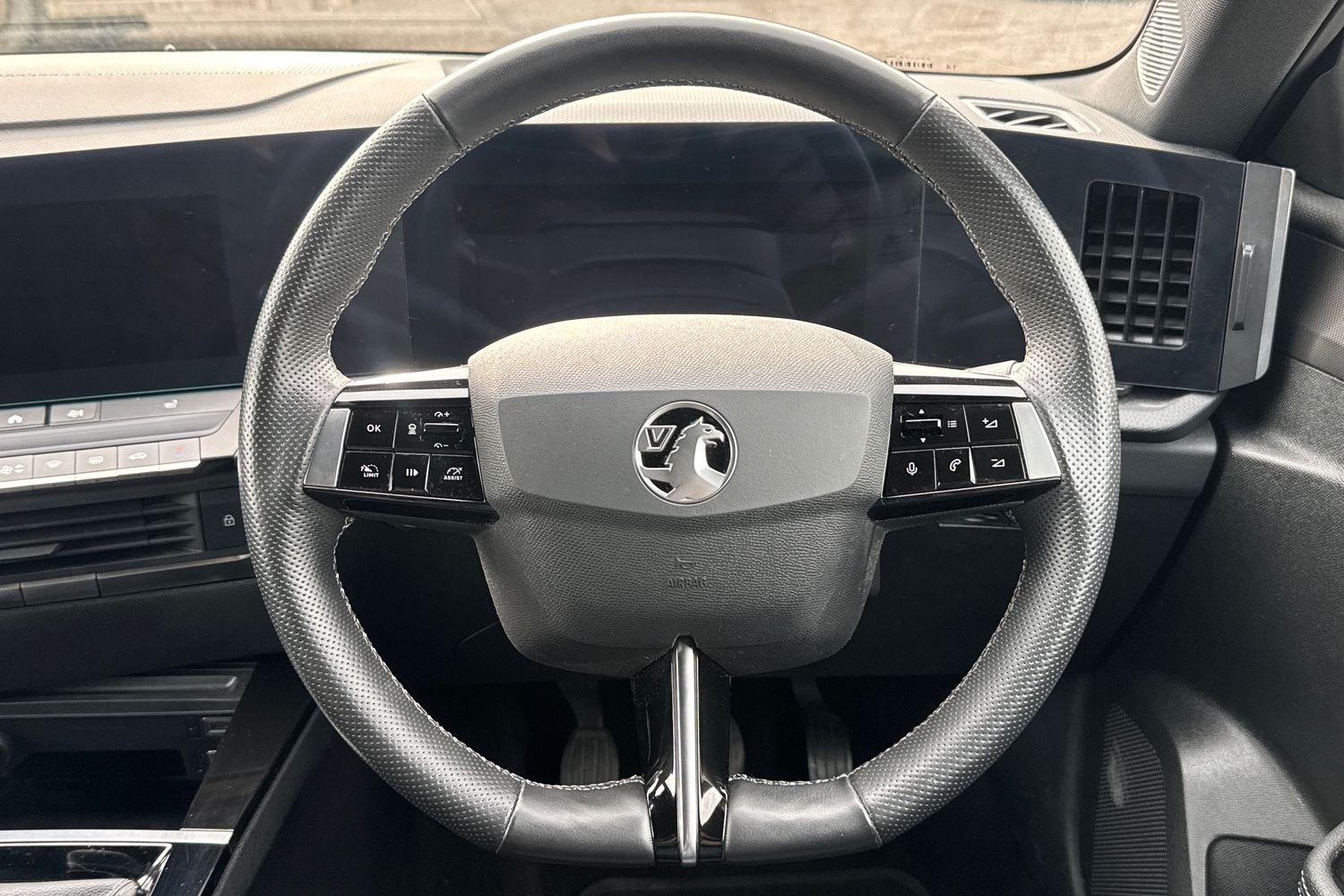 Vauxhall ASTRA Photo 11
