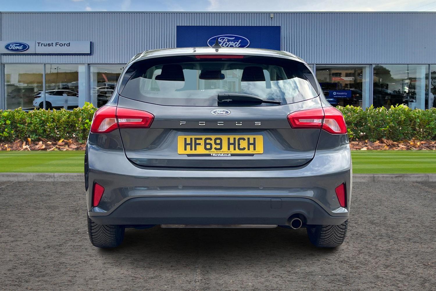 Ford FOCUS Photo 6