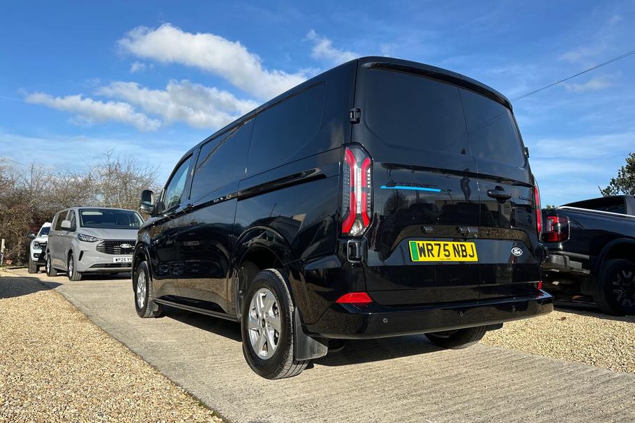 Used FORD E-TRANSIT CUSTOM WR75NBJ 40