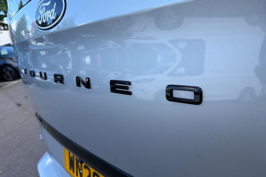 Used Ford TOURNEO CUSTOM WN26TXR 19