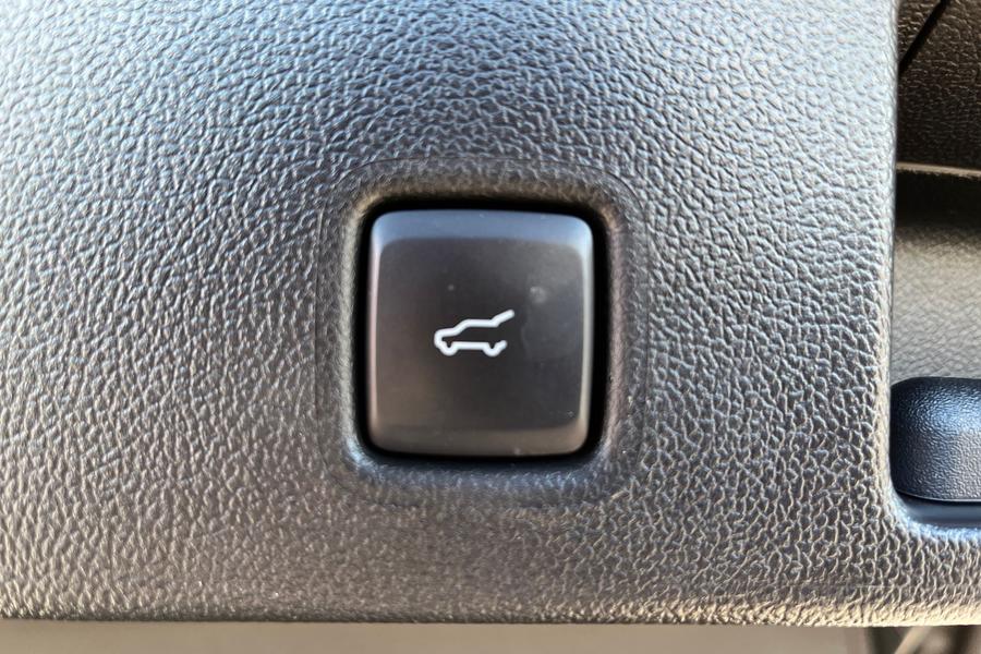 Ford KUGA Photo autoimg-2356170b078a53e32a588c73e57024bc6764b4f4.jpg