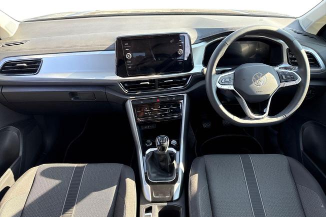 VOLKSWAGEN T-Roc Photo 10