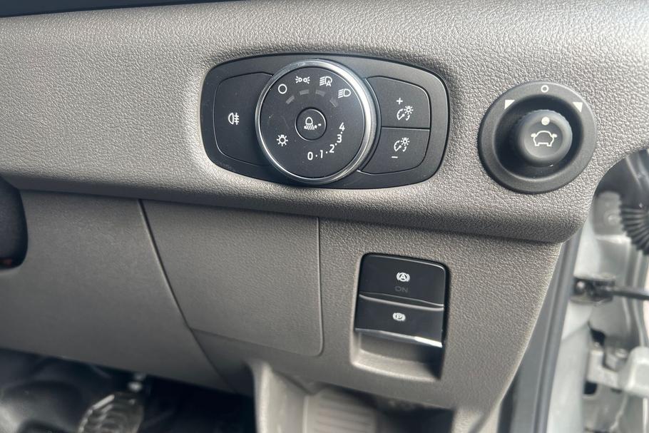 Used FORD TRANSIT ET25FZP 37