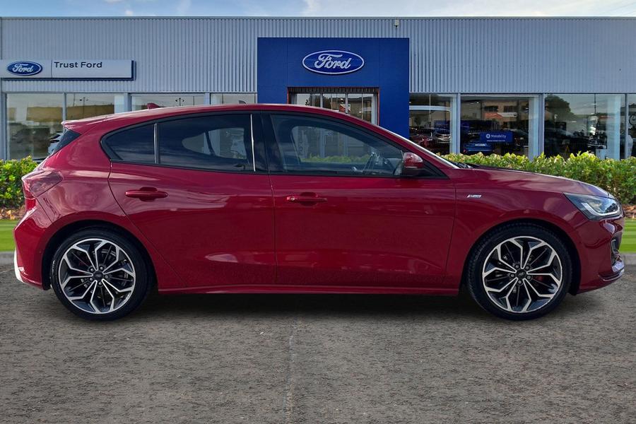 Ford FOCUS Photo autoimg-235ac7a5593bc4c9aa3994aeb07022181a4f32ad.jpg